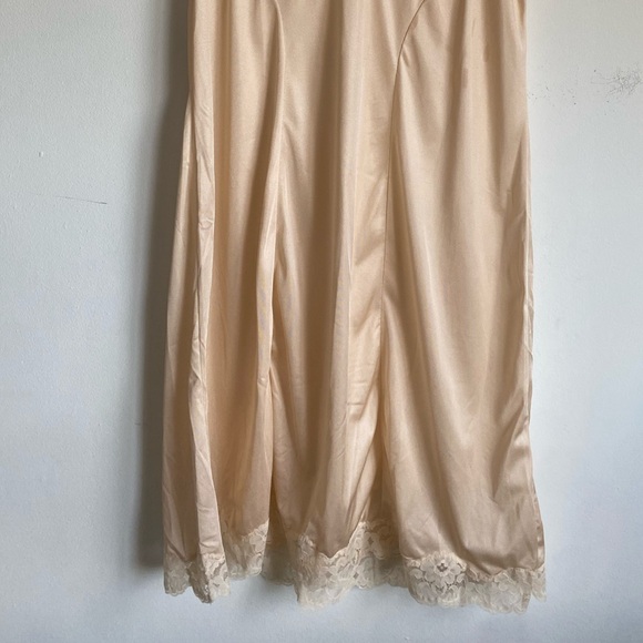 Vintage Soft Cream Lace Mini Dress - Picture 3 of 5